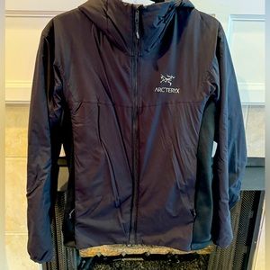 Arcteryx Men’s Black Jacket Small